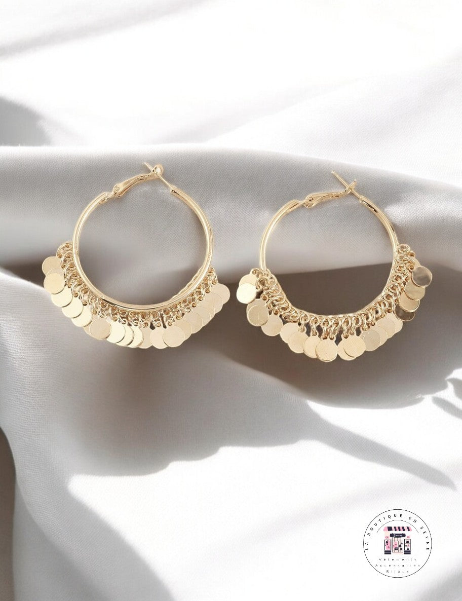 Boucle d’oreille créoles dorées à breloques