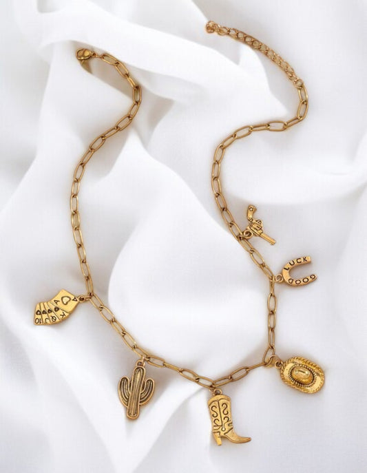 Collier doré western Avec charms