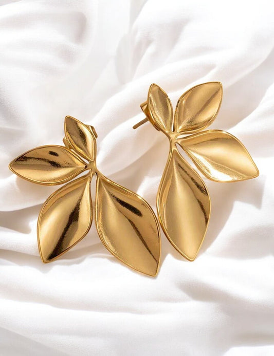 Boucles d'oreilles fleurs dorées