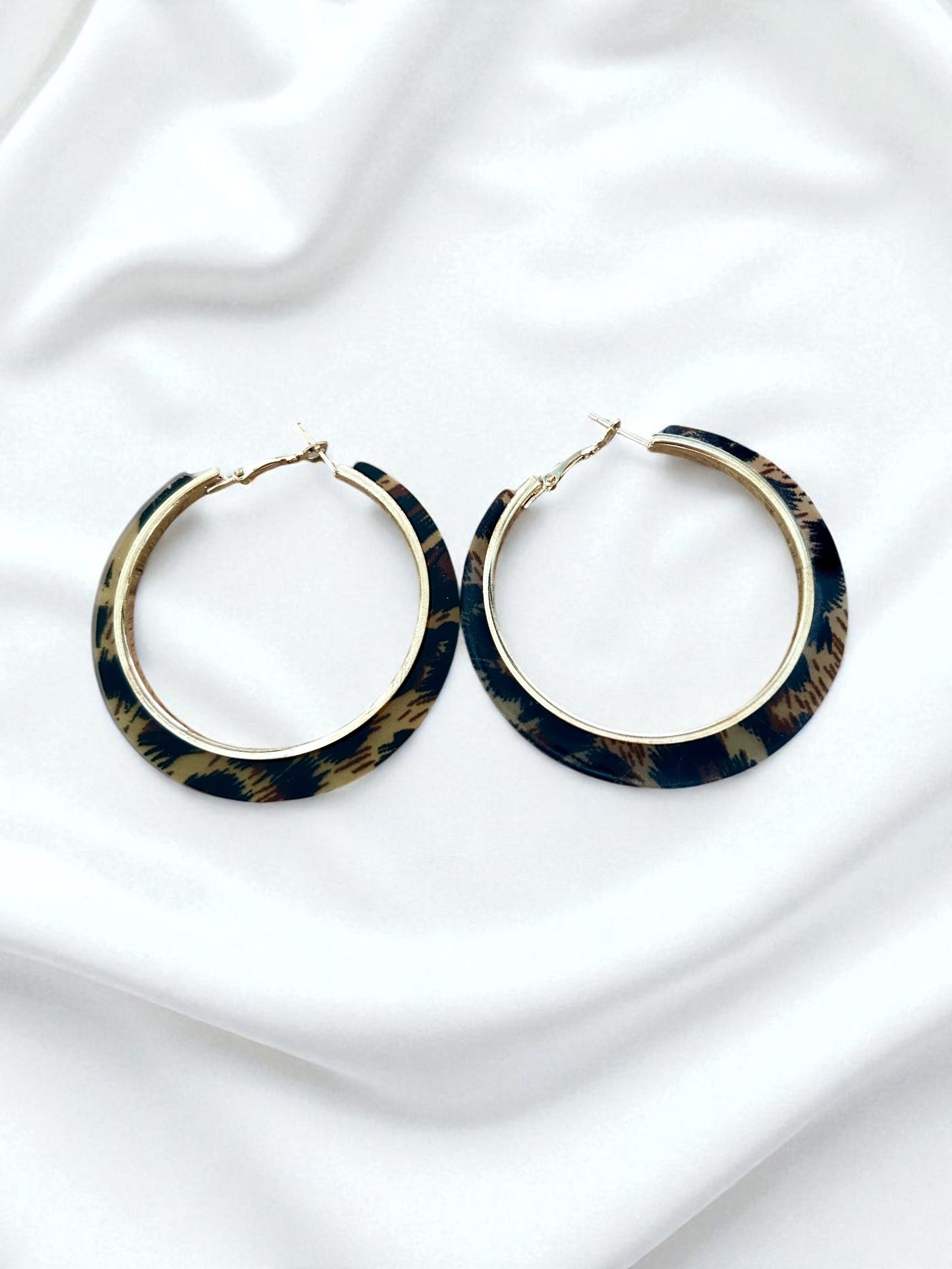 Boucles d’oreilles créoles léopard