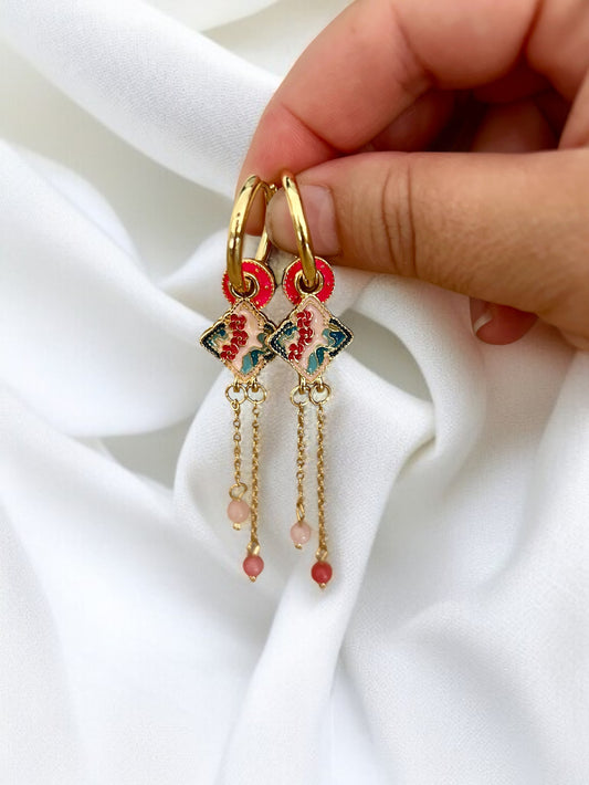 Boucles d'oreilles dorées créoles pendantes multicolores