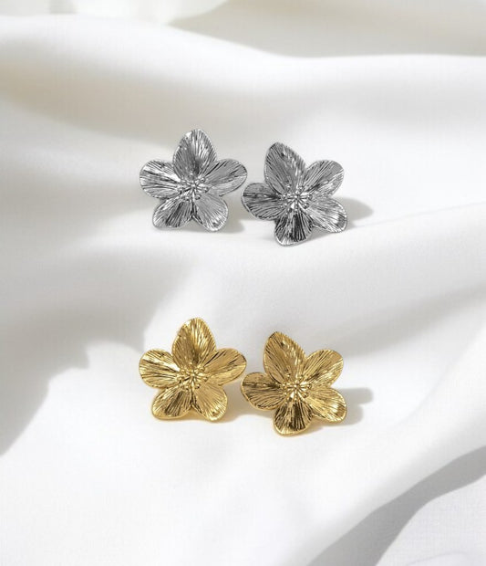 Boucles d’oreilles fleurs Dorées ou Argentées