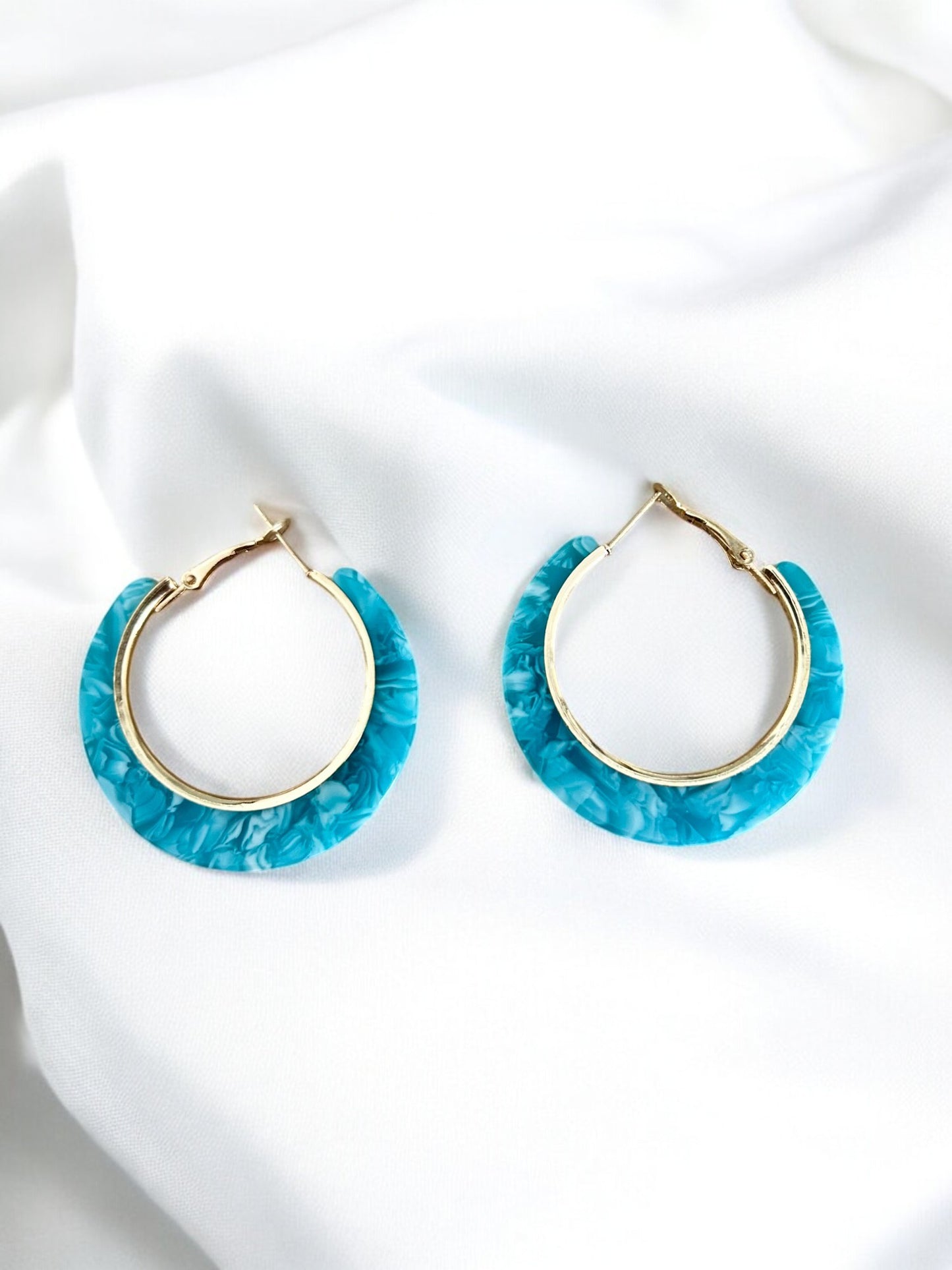 OFFRE 3 POUR 4 Boucles d'oreilles créoles dorées