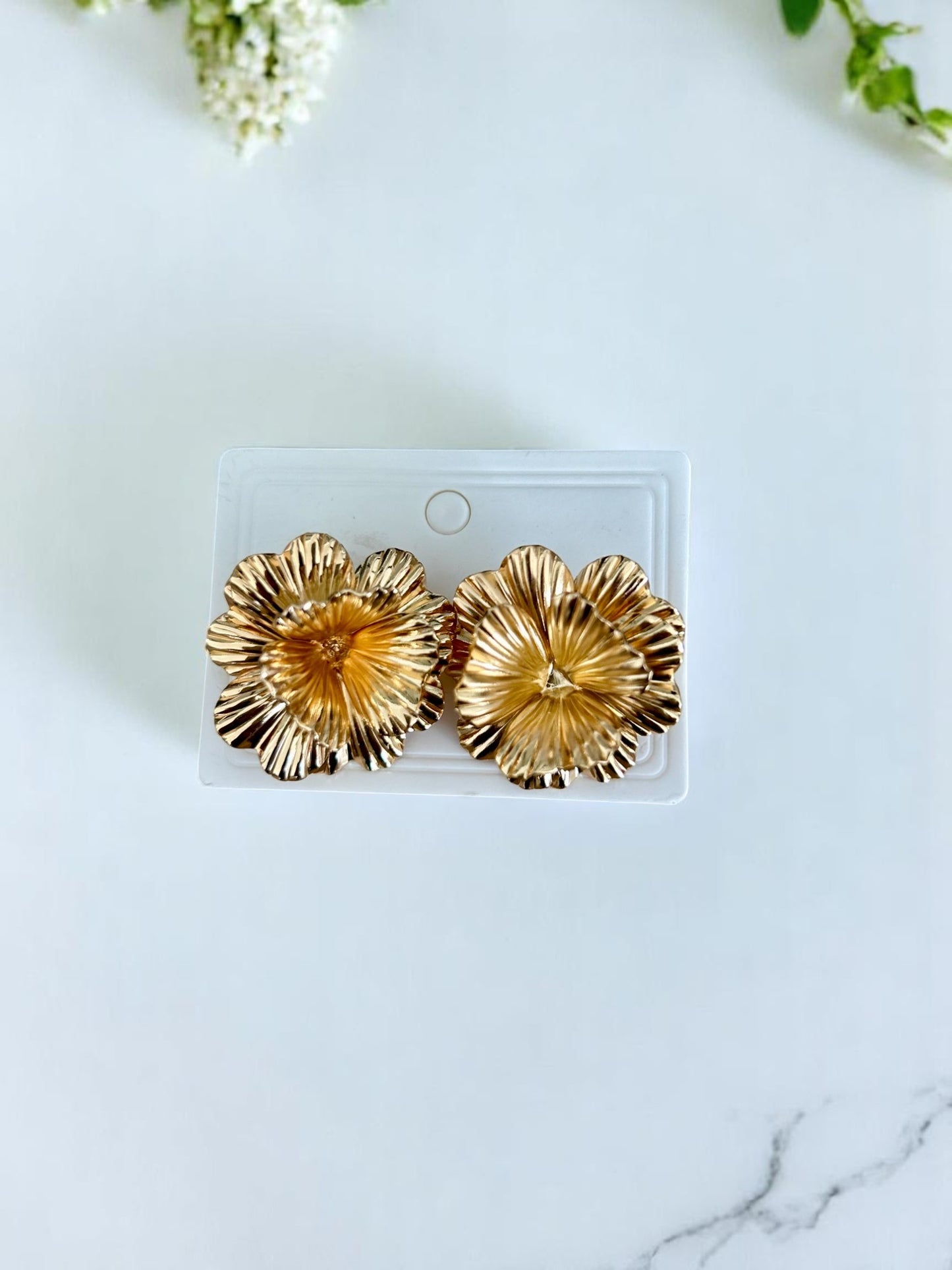 Boucles d'oreilles fleurs dorées