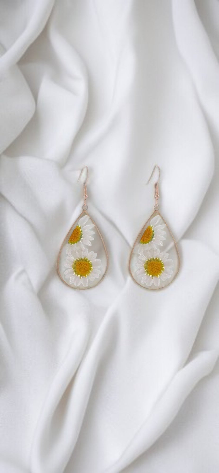 Boucles d’oreilles créoles fleurs séchées